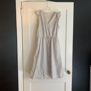 Gap Women's Short Ruffle Sleeve V Neck Tie Waist Midi Dress M Black & White